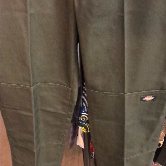 Dickies Green Chinos Classic Straight Leg - Picture 4 of 9